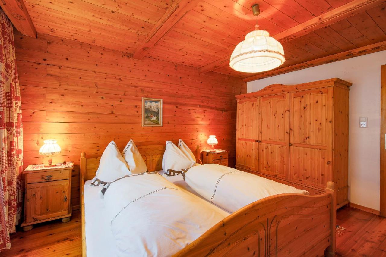 Gaestehaus Strauss Seefeld in Tirol Exterior photo